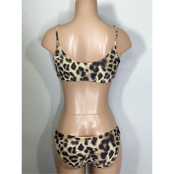 New. Pilyq/PQ Jungle reversible tie front bikini. M-Top/L-bottom. Retails$169 - Picture 8 of 16